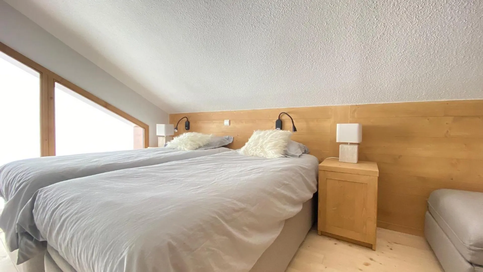 La Bergerie 10-12 Personnes Au Pied Des Pistes A Montalbert La Plagne Apartment